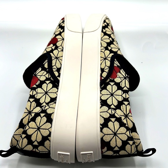 Kate Spade sneakers in excellent condition looks like brand new size 9B - Picture 5 of 11